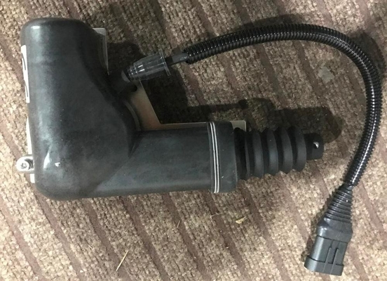 60188333 Γραμμικός βηματικός κινητήρας TL-24-250 DE24-17W42-02FP041 0.072-3 Για SANY